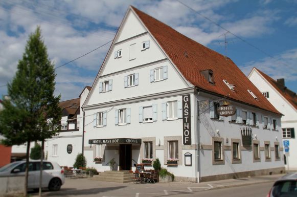 Hotel & Gasthof Krone Zusmarshausen Außenansicht